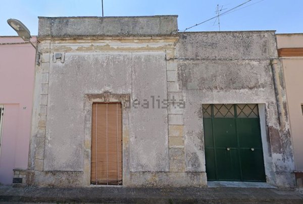 casa indipendente in vendita a Sternatia