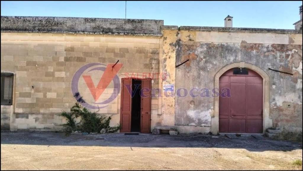 casa indipendente in vendita a Sternatia