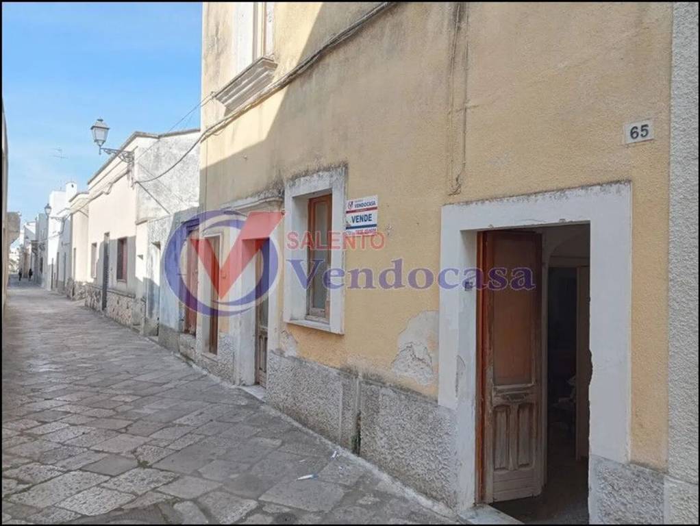 casa indipendente in vendita a Sternatia