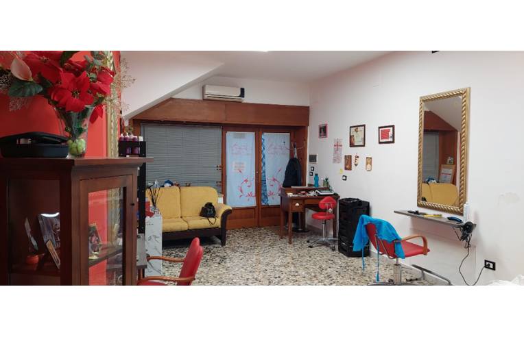 casa indipendente in vendita a Sternatia