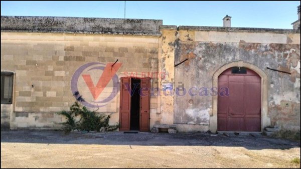 casa indipendente in vendita a Sternatia