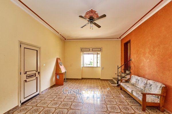casa indipendente in vendita a Supersano