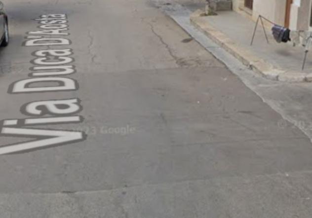 locale commerciale in vendita a Supersano