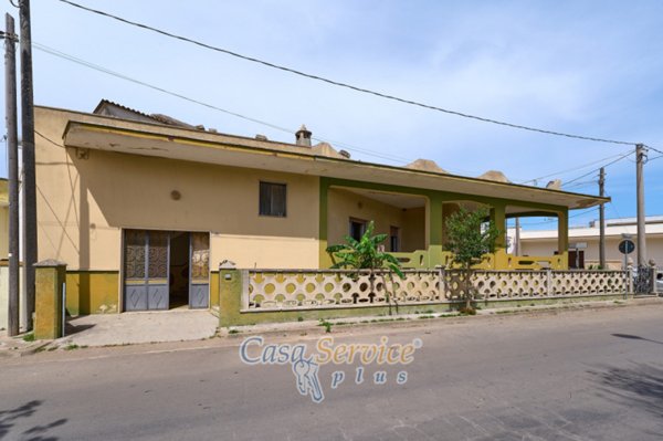 casa indipendente in vendita a Supersano