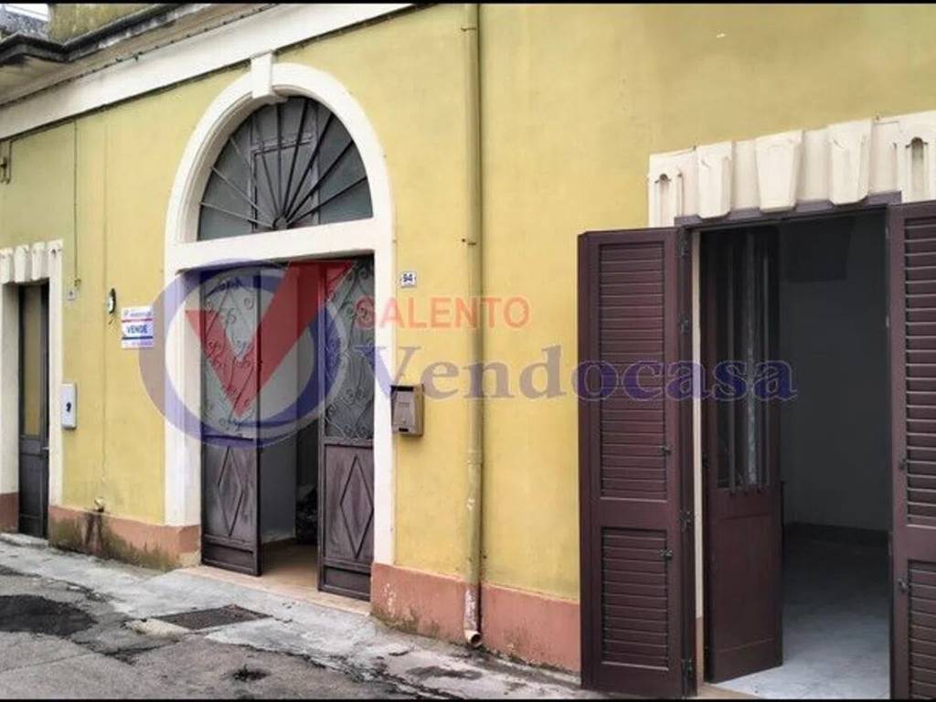 casa indipendente in vendita a Supersano