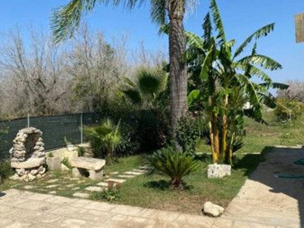 casa indipendente in vendita a Supersano