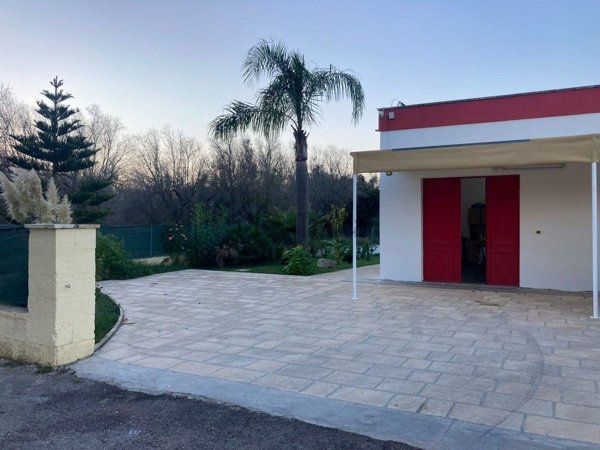 casa indipendente in vendita a Supersano