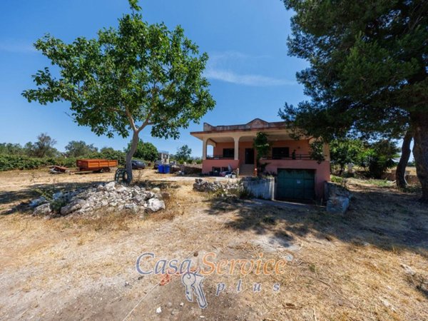 casa indipendente in vendita a Supersano