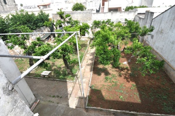 casa indipendente in vendita a Surano