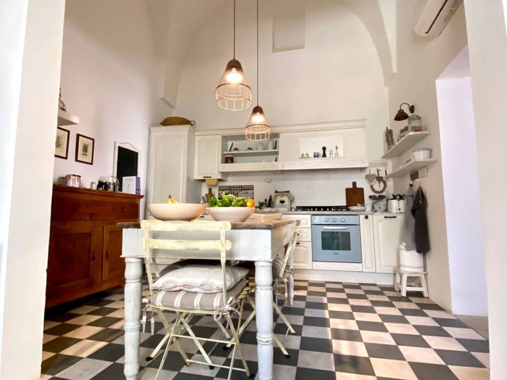 appartamento in vendita a Surano