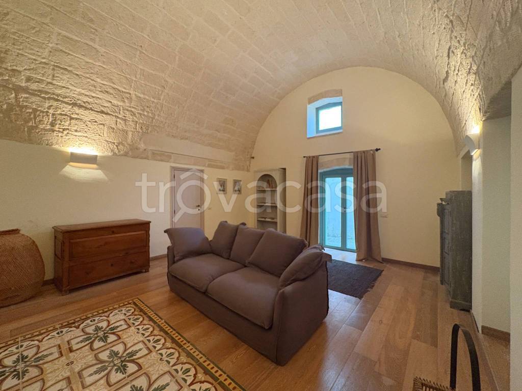 casa indipendente in vendita a Surano