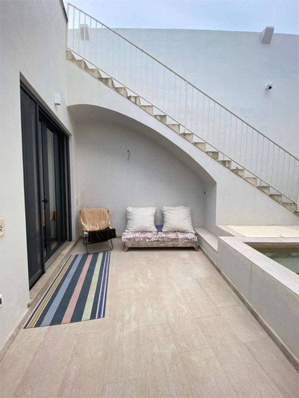 casa indipendente in vendita a Surano