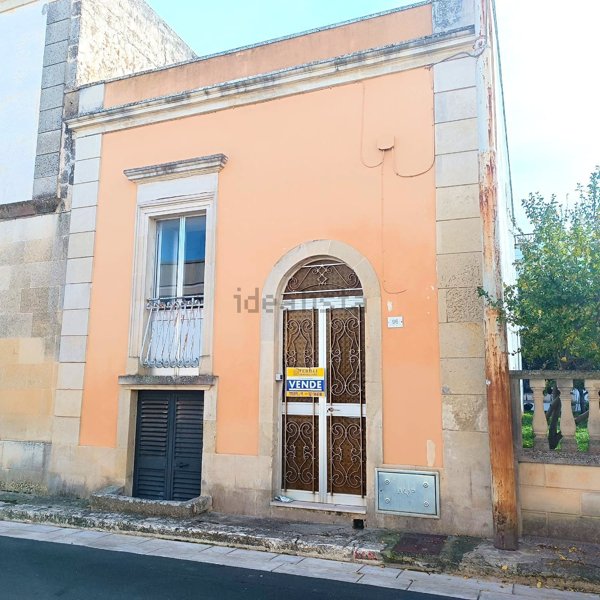 quadrivano in vendita a Surano