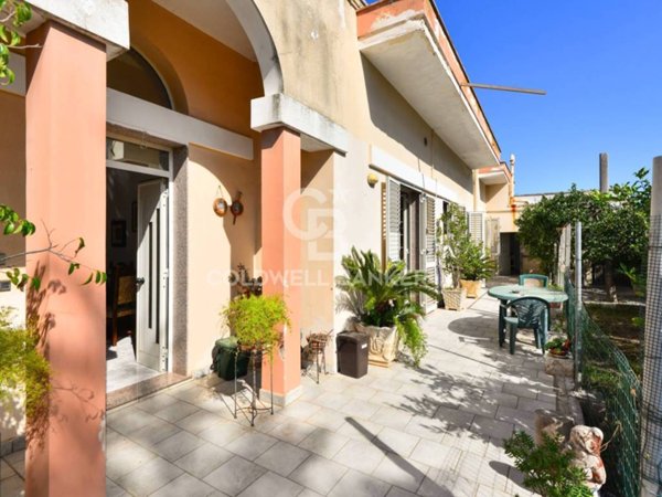 casa indipendente in vendita a Surbo