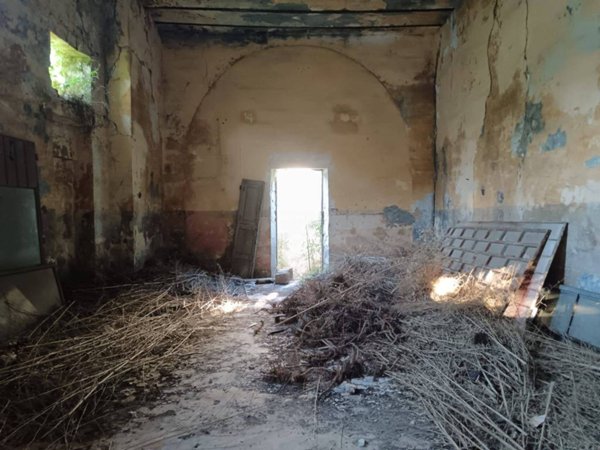 intera palazzina in vendita a Surbo