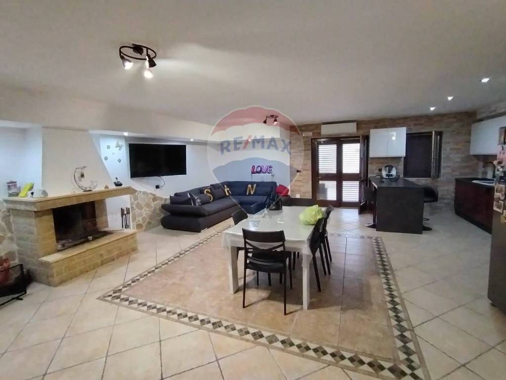 appartamento in vendita a Surbo in zona Giorgilorio