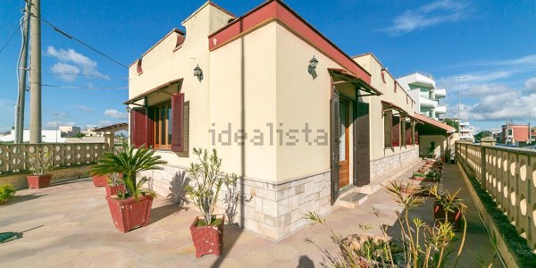 casa indipendente in vendita a Surbo