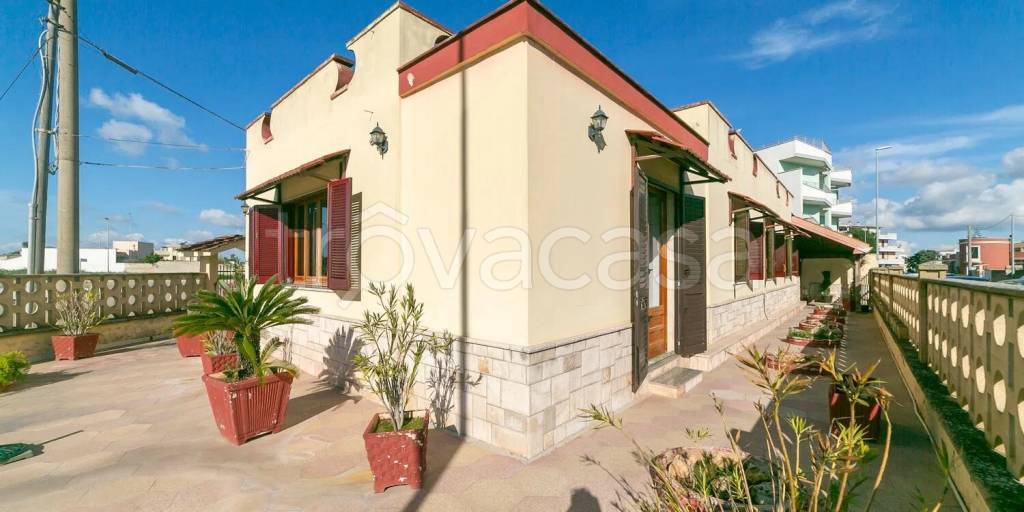 casa indipendente in vendita a Surbo