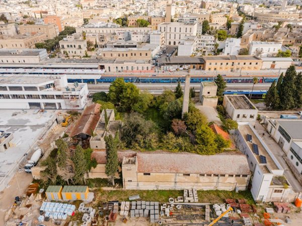 terreno edificabile in vendita a Surbo