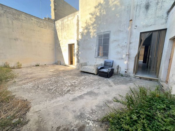 casa indipendente in vendita a Surbo