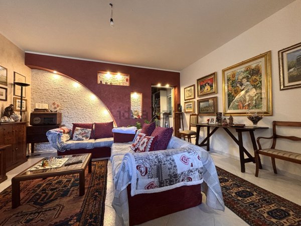 casa indipendente in vendita a Surbo in zona Giorgilorio