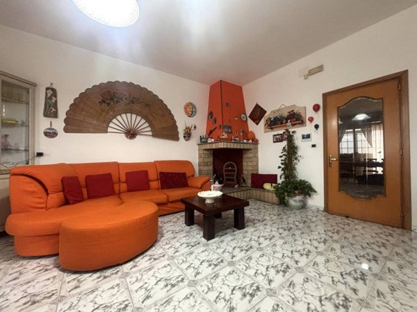 casa indipendente in vendita a Surbo