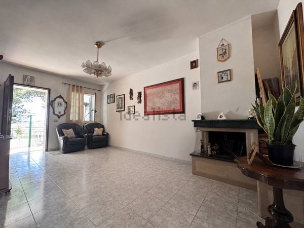casa indipendente in vendita a Surbo in zona Giorgilorio