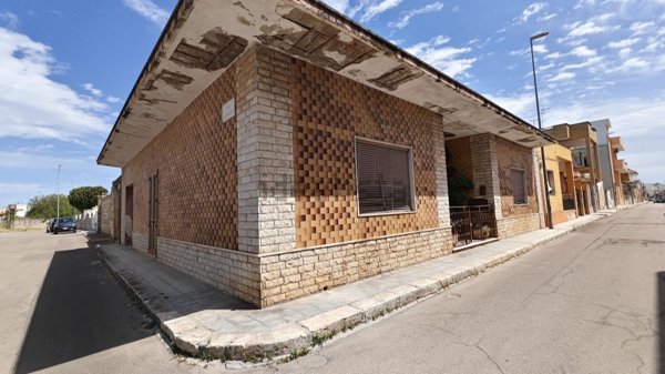 casa indipendente in vendita a Surbo