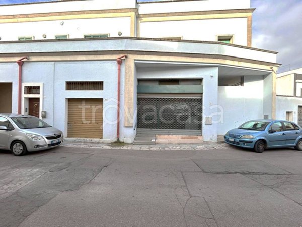 locale commerciale in vendita a Taurisano