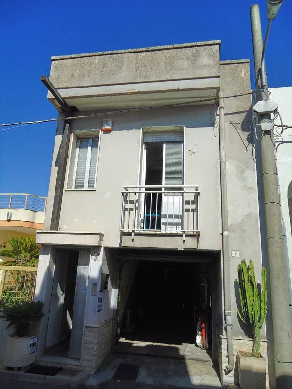 casa indipendente in vendita a Taviano