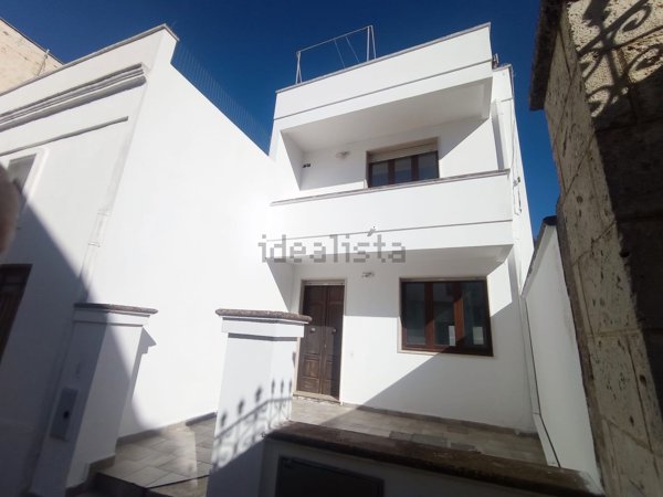 casa indipendente in vendita a Taviano