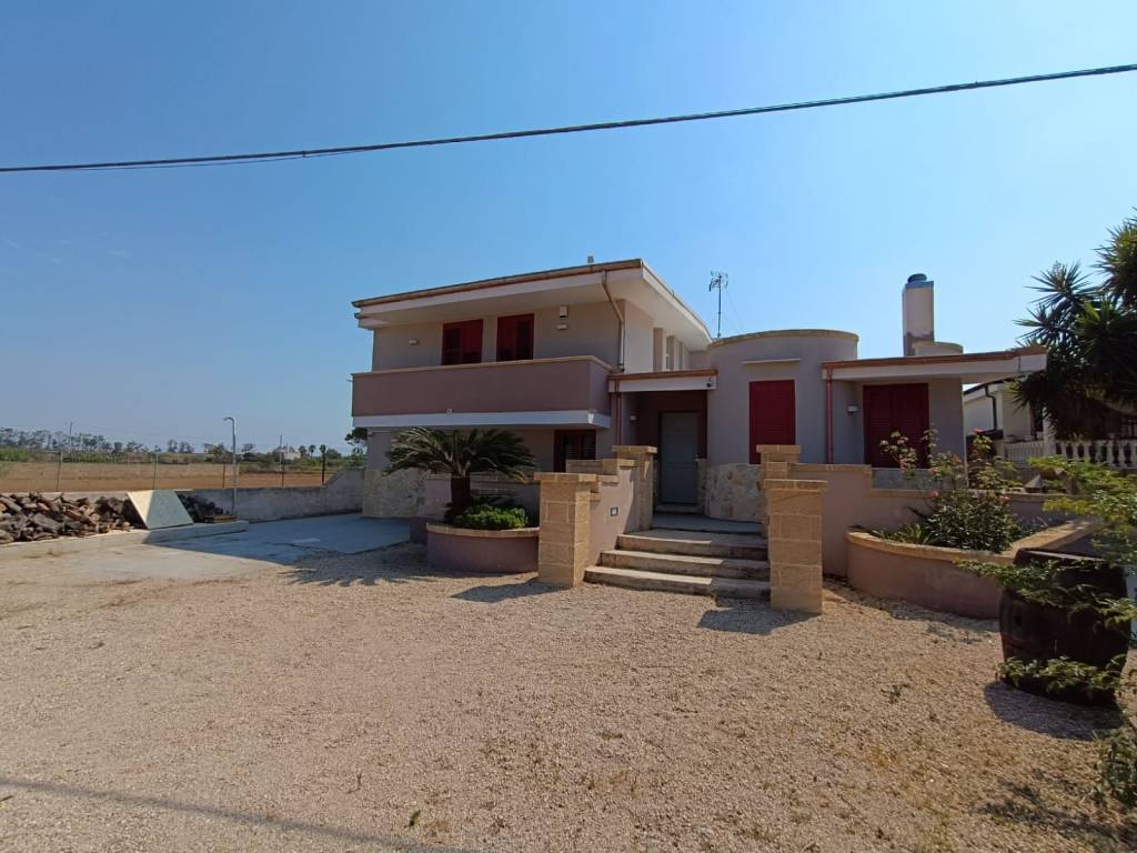 casa indipendente in vendita a Taviano