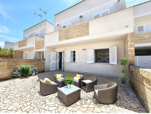 casa indipendente in vendita a Taviano