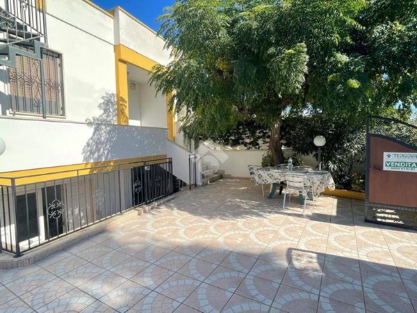 casa indipendente in vendita a Taviano in zona Marina di Mancaversa