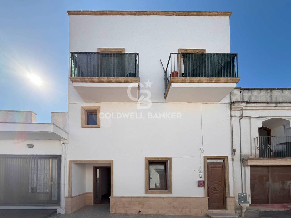 casa indipendente in vendita a Taviano