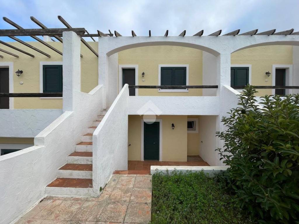 casa indipendente in vendita a Taviano in zona Marina di Mancaversa