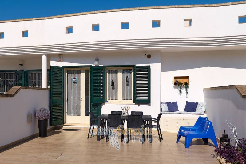 casa indipendente in vendita a Taviano in zona Marina di Mancaversa