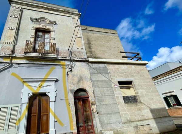 casa indipendente in vendita a Taviano