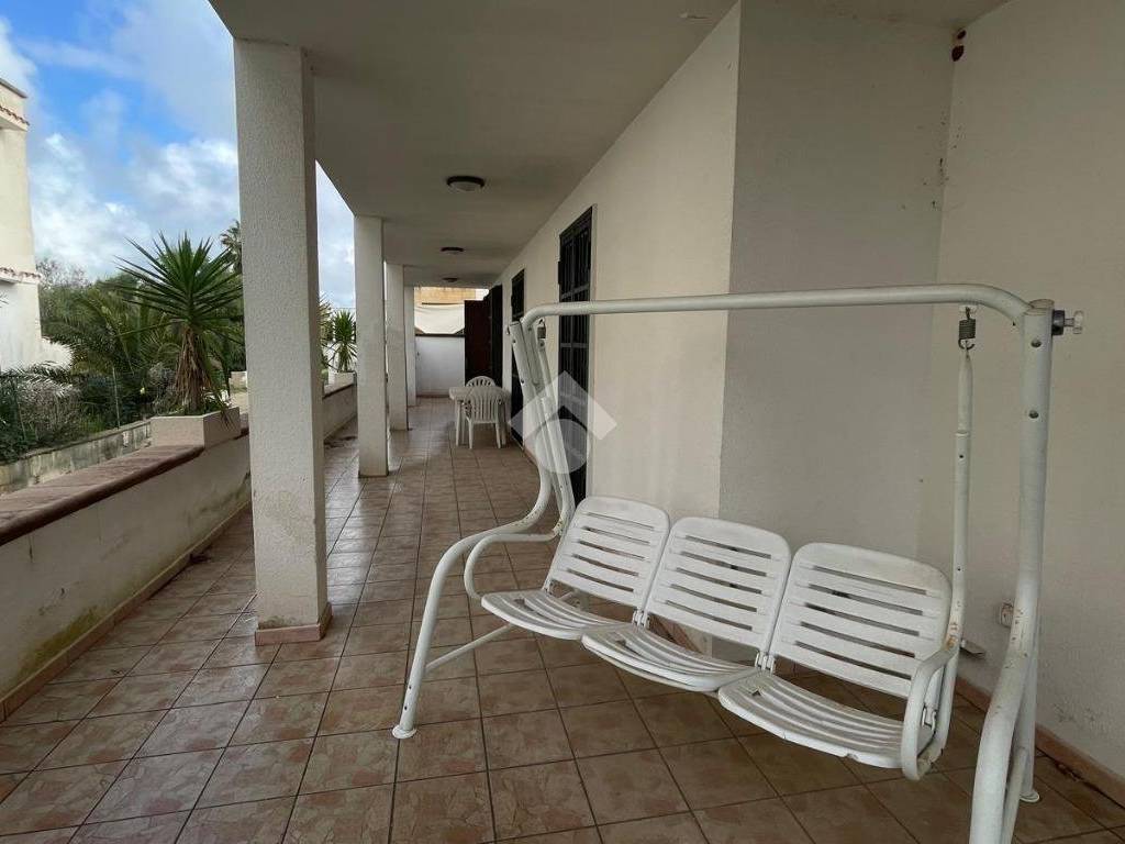 casa indipendente in vendita a Taviano in zona Marina di Mancaversa