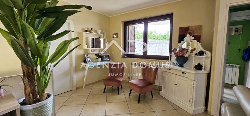 casa indipendente in vendita a Taviano