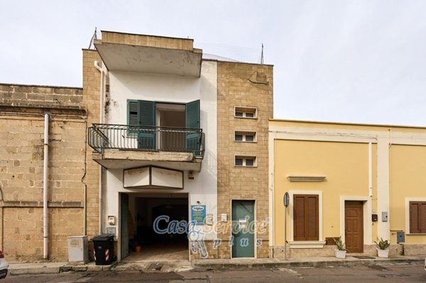 casa indipendente in vendita a Taviano