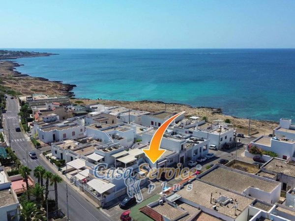 casa indipendente in vendita a Taviano in zona Marina di Mancaversa