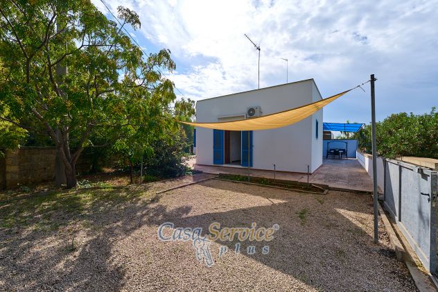 casa indipendente in vendita a Taviano in zona Marina di Mancaversa