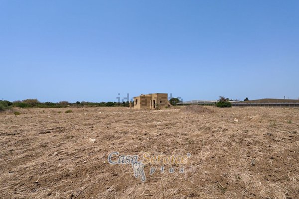 casa indipendente in vendita a Taviano