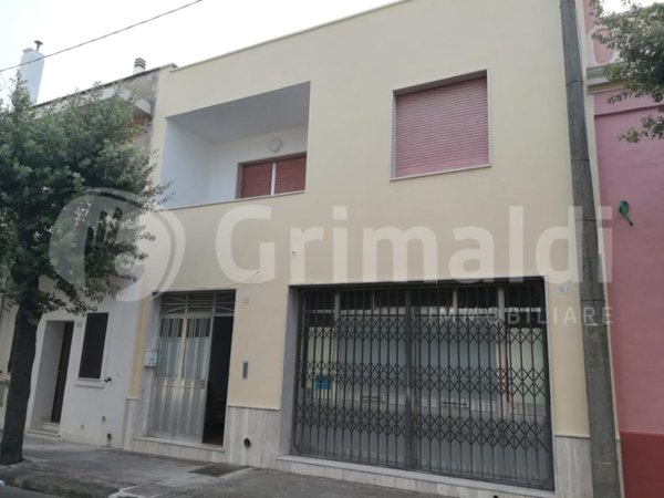 casa indipendente in vendita a Taviano
