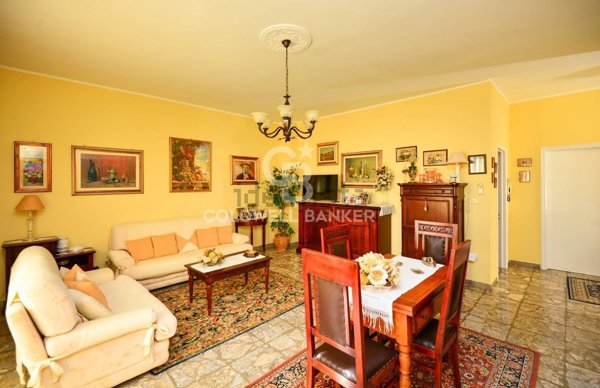 casa indipendente in vendita a Taviano