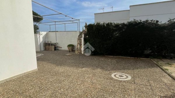 appartamento in vendita a Taviano in zona Marina di Mancaversa