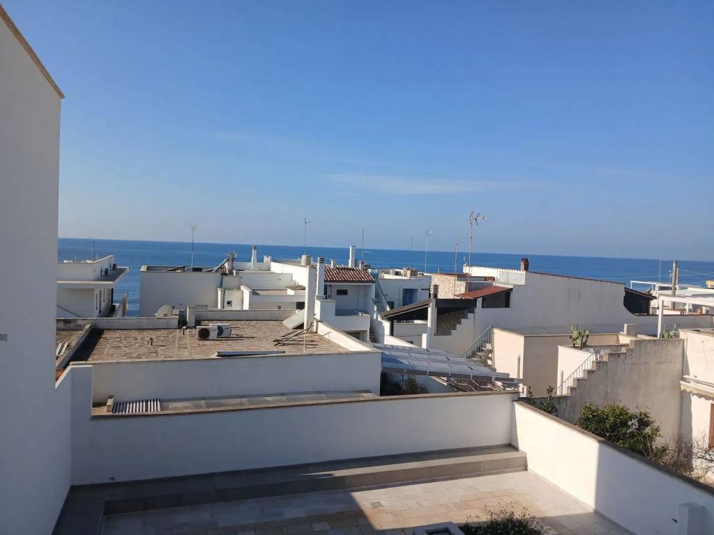 casa indipendente in vendita a Taviano in zona Marina di Mancaversa