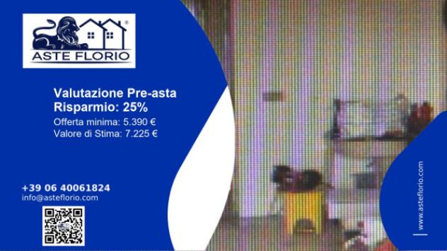 locale commerciale in vendita a Taviano