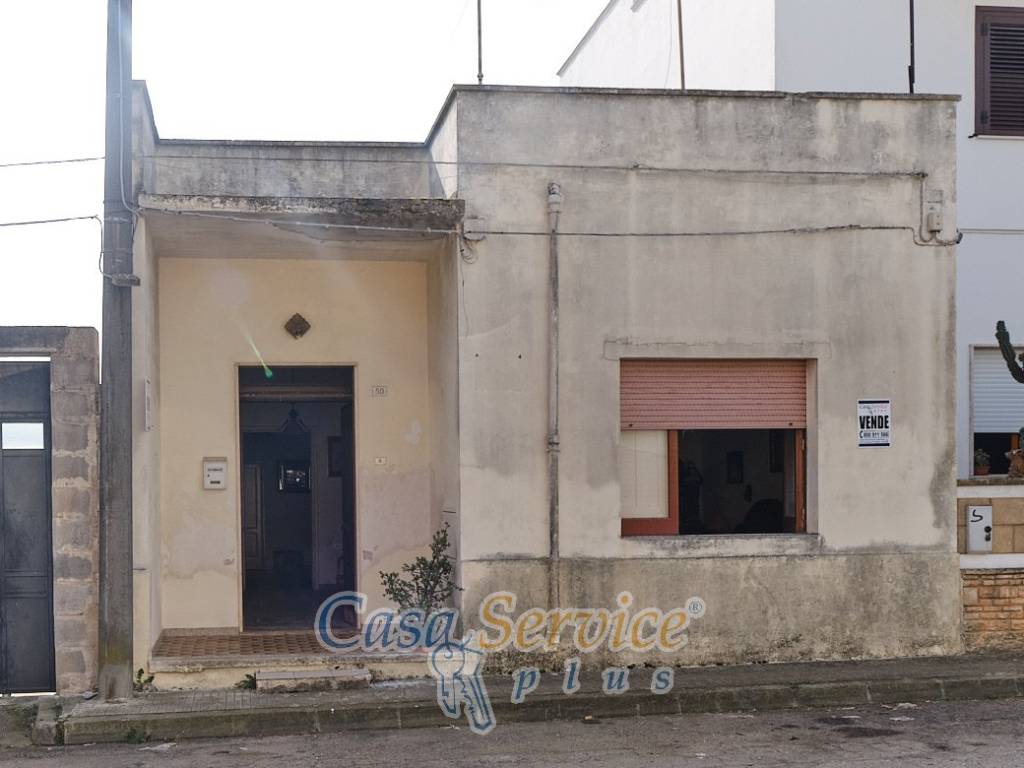 casa indipendente in vendita a Taviano